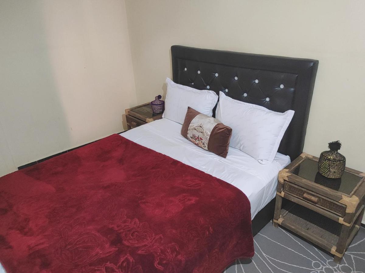 אוארצאצטה Hostel Afgo Rooftop מראה חיצוני תמונה