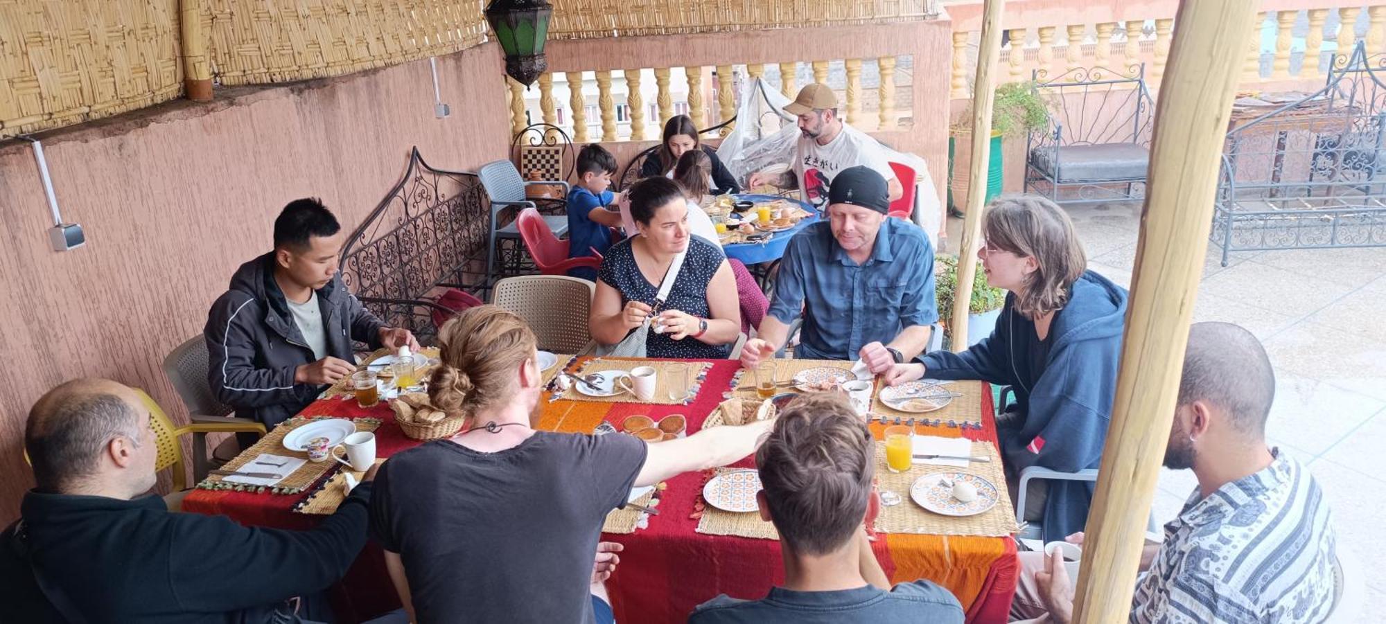 אוארצאצטה Hostel Afgo Rooftop מראה חיצוני תמונה