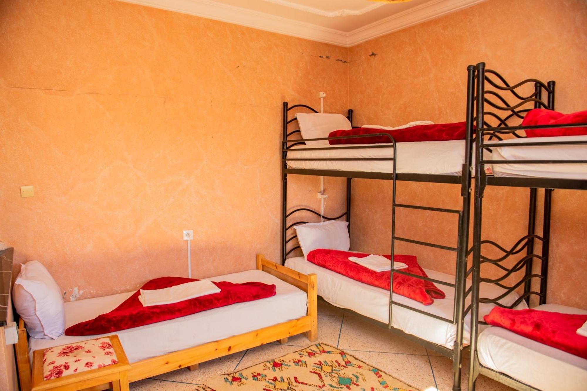 אוארצאצטה Hostel Afgo Rooftop מראה חיצוני תמונה