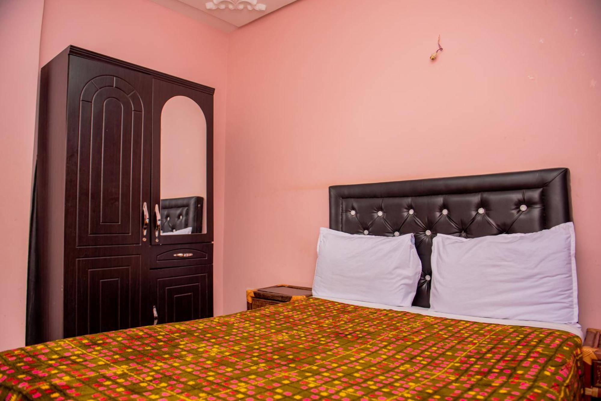 אוארצאצטה Hostel Afgo Rooftop מראה חיצוני תמונה